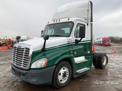 2017 Freightliner Cascadia 125 4x2 S/A Day Cab Truck Tractor