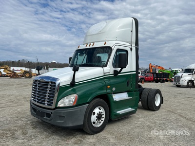 2016 Freightliner Cascadia 125 4x2 S/A Day Cab Truck Tractor