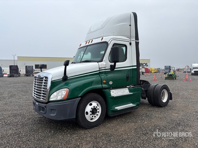 2016 Freightliner Cascadia 125 4x2 Tracteur Routier