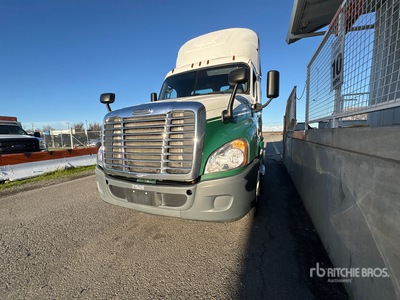 2016 Freightliner Cascadia 125 4x2 S/A Day Cab Truck Tractor