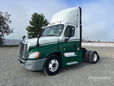 2016 Freightliner Cascadia 125 4x2 Cabeza Tractora Cabina Corta