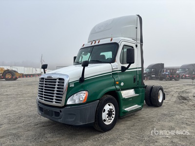 2016 Freightliner Cascadia 125 4x2 Tracteur Routier