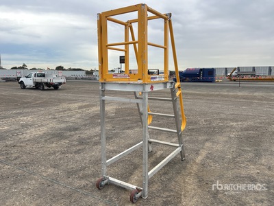 Star 1.5 m Platform Ladder