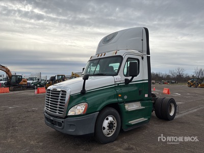 2016 Freightliner Cascadia 125 4x2 Tracteur Routier