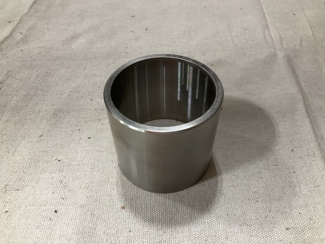 (8) Bell Helicopter 499-040-094-101 Bearing Housing Liners