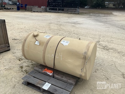 (3) Fuel Tanks
