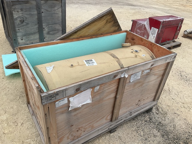 Oshkosh 1339300 Fuel Tank