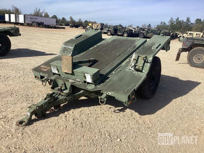 2008 Schutt M1102 S/A Trailer Chassis