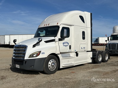 2018 Freightliner Cascadia 126 6x4 T/A Sleeper Truck Tractor