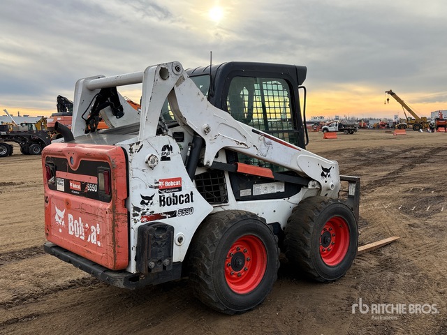 MINI CARGADOR SOBRE RUEDAS 2014 BOBCAT LOADER