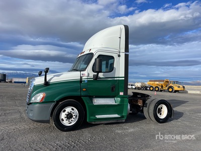 2016 Freightliner Cascadia 125 4x2 S/A Day Cab Truck Tractor