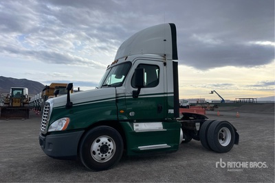 2016 Freightliner Cascadia 125 4x2 Tracteur Routier