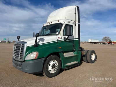 2016 Freightliner Cascadia 125 4x2 Cabeza Tractora Cabina Corta