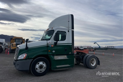 2016 Freightliner Cascadia 125 4x2 Tracteur Routier