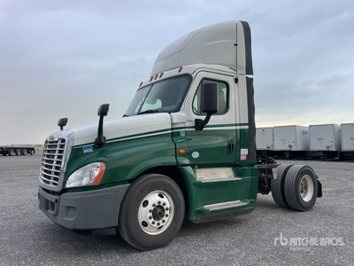 2016 Freightliner Cascadia 125 4x2 S/A Day Cab Truck Tractor