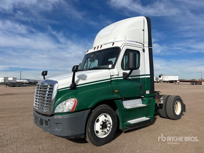 2015 Freightliner Cascadia 125 4x2 Cabeza Tractora Cabina Corta
