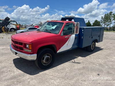 1997 Chevrolet C3500 4x2 Utility Truck (Inoperable)