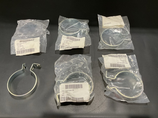 (75) Navistar Defense 3580131C1 Loop Clamps