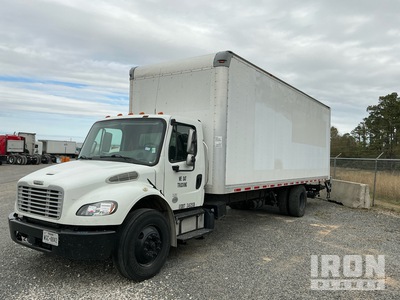 2018 Freightliner M2 106 4x2 شاحنة فان
