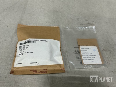 (335) Assorted Packing Retainers