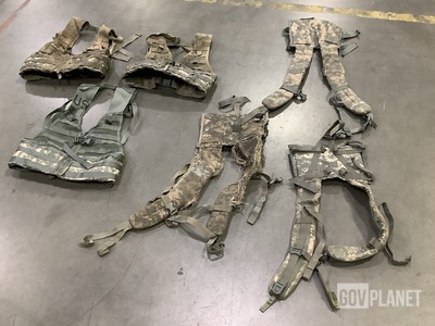 (185) Enhanced Frame Shoulder Straps & (200) Fighting Load Carriers