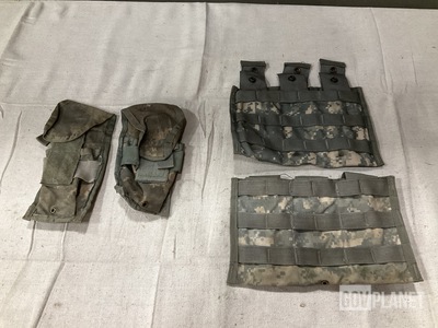 (2,500) M4 Two Mag Pouches & (1,300) M4 Three Mag Pouches