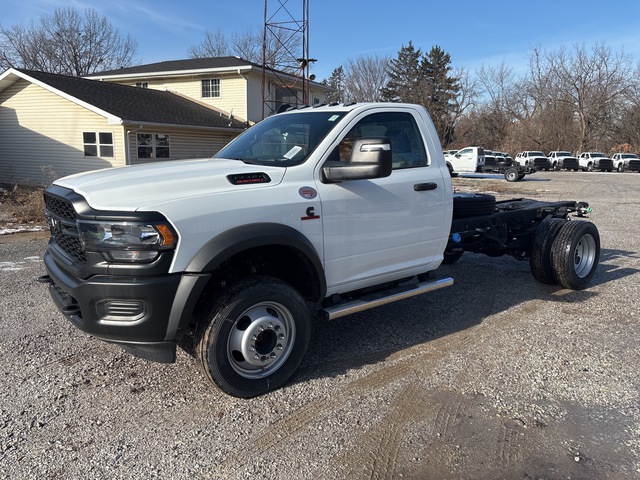 2024 Ram 5500 4x4 Cab and Chassis (Unused)