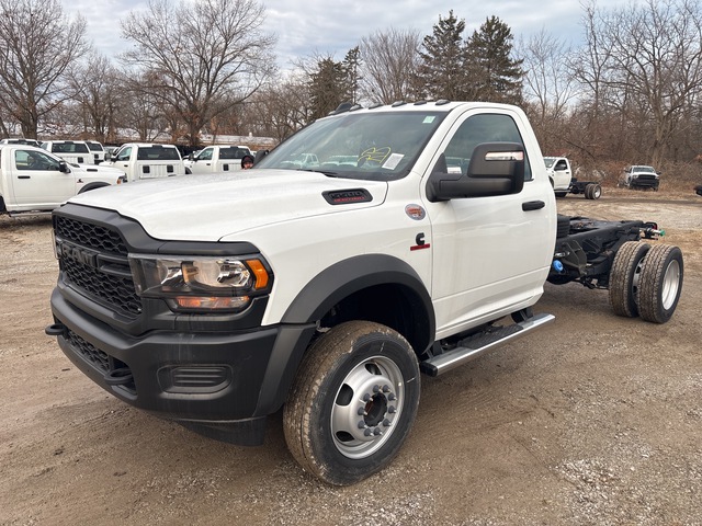 2024 Ram 5500 Tradesman 4x4 Cab and Chassis (Unused)