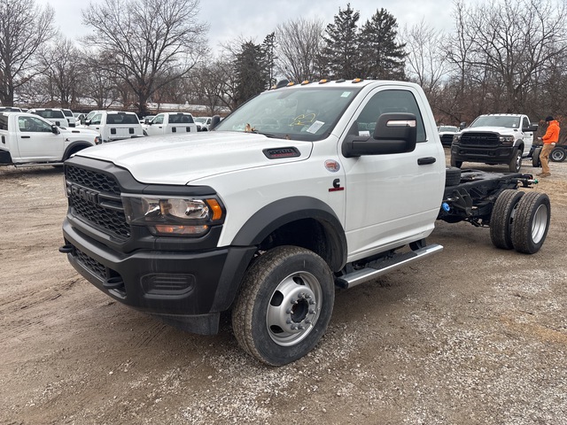 2024 Ram 5500 4x4 Cab and Chassis (Unused)