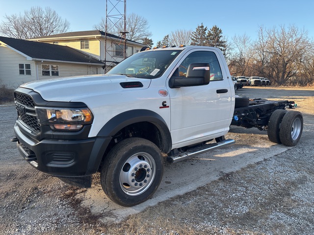 2024 Ram 5500 4x4 Cab and Chassis (Unused)