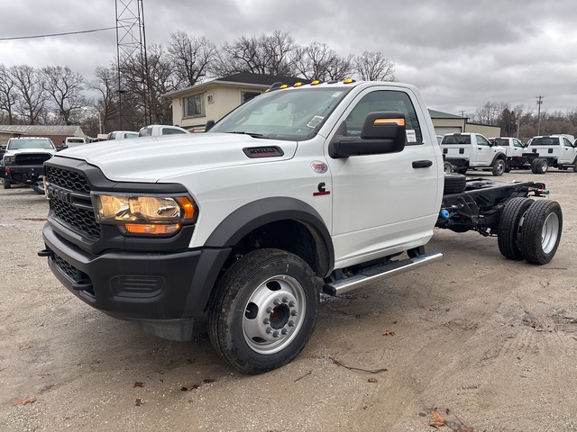 2024 Ram 5500 4x4 Cab and Chassis (Unused)