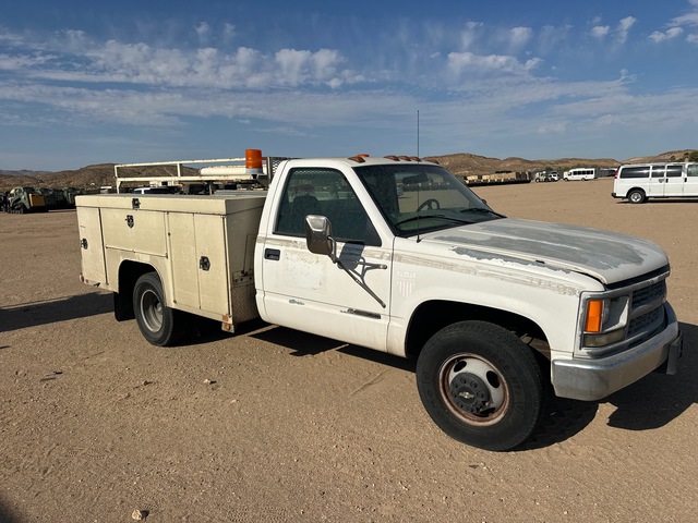 1999 Chevrolet C3500 Utility Truck
