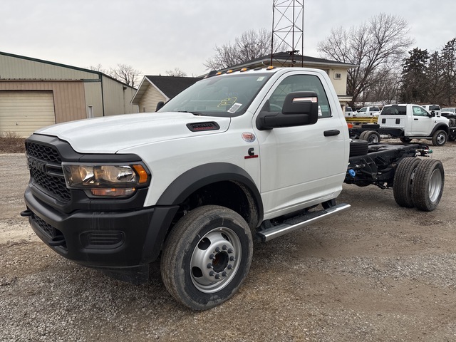 2024 Ram 5500 4x4 Cab and Chassis (Unused)