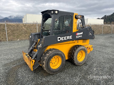 John Deere 324G Two-Speed Schranklader