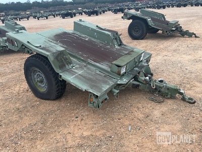 US ARMY Tank Automotive Command M1102 S/A Trailer Chassis