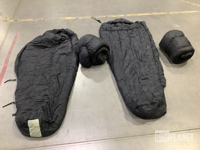 (81) Sleeping Bags