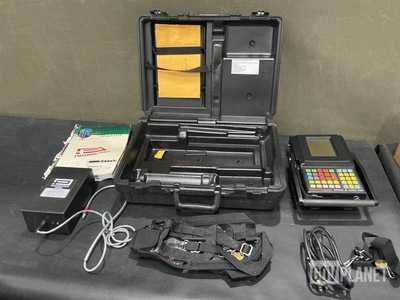 Panametrics EPOCH III Ultrasonic Unit w/Case
