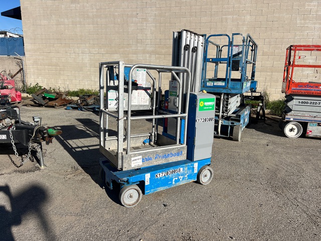 2017 Genie GR-20 Vertical Mast Lift