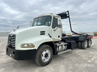 2005 Mack CX612 6x4 شاحنة لرفع ووضع الحاويات