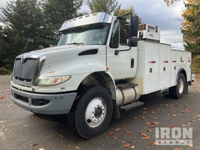 2013 International 4400 4x2 Service Truck