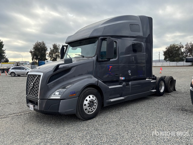2020 Volvo Vnl 760 2020 Volvo Vnl760 6X4 T/A Sleeper Truck Tractor