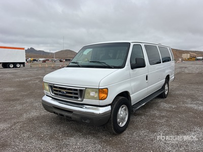 2005 Ford E-350 7 Passenger Van