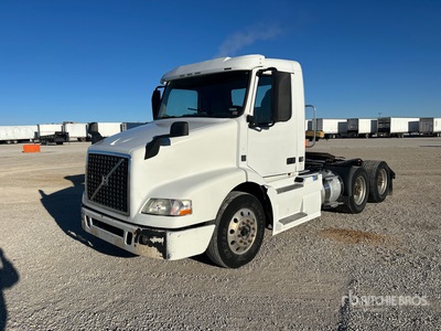 2015 Volvo VNM 6x4 T/A Day Cab Truck Tractor