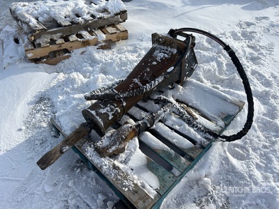 Bobcat 980 Brise-roche pour chargeuse à différentiel