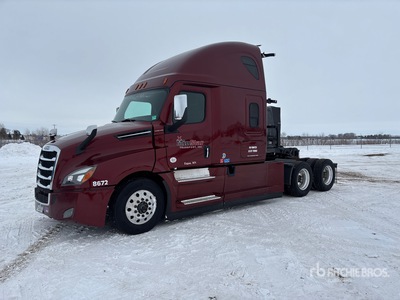 2023 Freightliner Cascadia 126 6x4 T/A Sleeper Truck Tractor