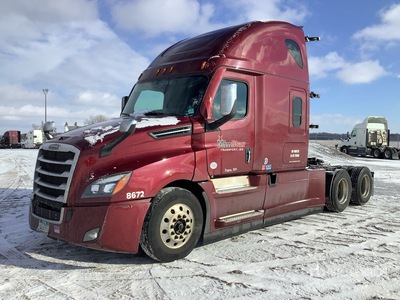 2023 Freightliner Cascadia 126 6x4 T/A Slaapcabine Trekker
