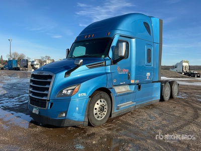 2023 Freightliner Cascadia 126 6x4 T/A Slaapcabine Trekker