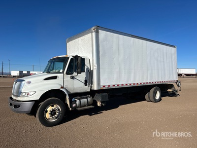 2016 International 4300 SBA 4x2 Van Truck