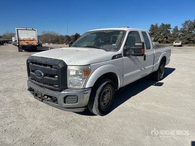 2015 Ford F-250 XL 4x2 Extended Cab Pickup