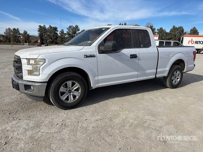 2015 Ford F-150 XL 4x2 Extended Cab Pickup